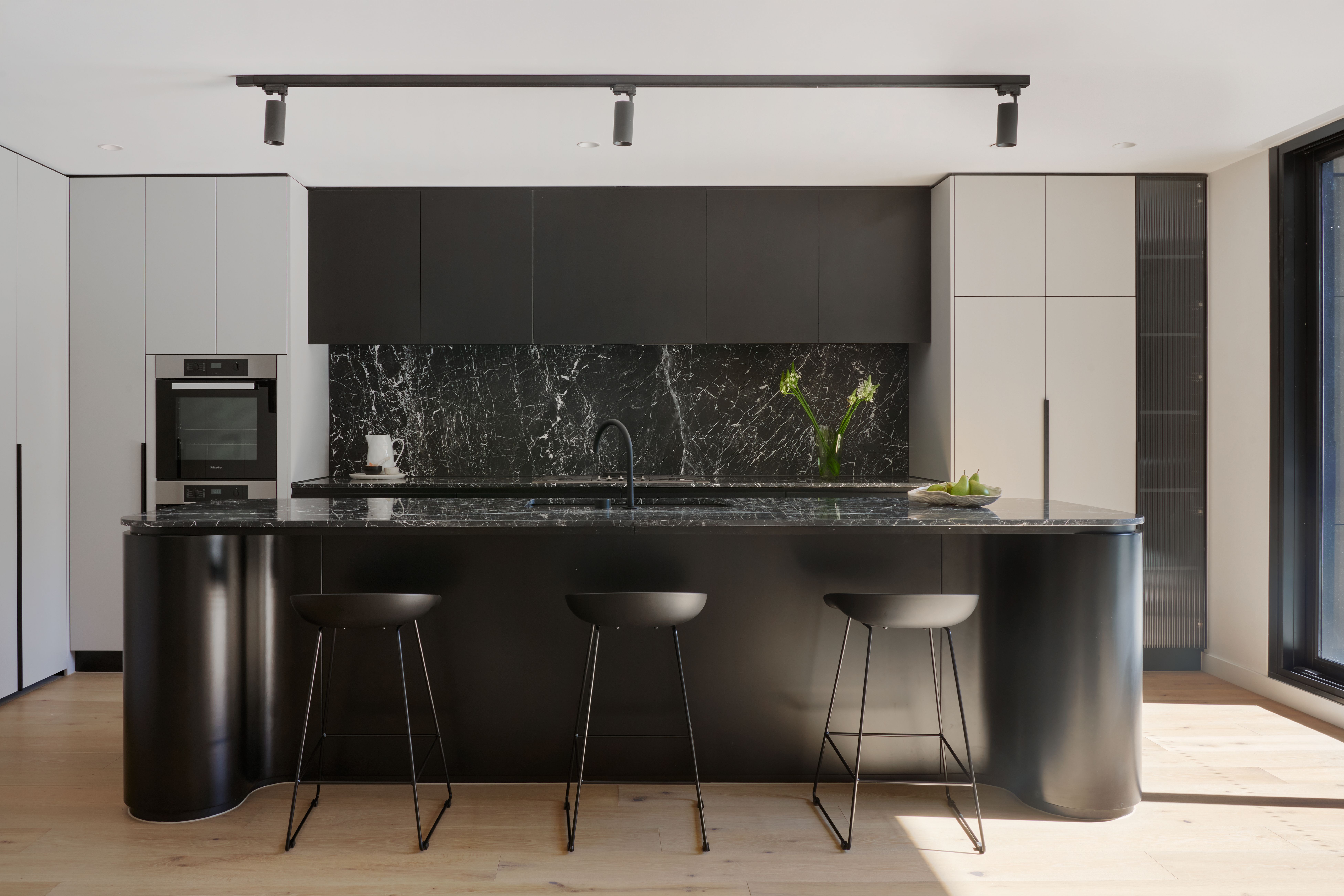 Redefining sophistication with expansive, creative spaces.